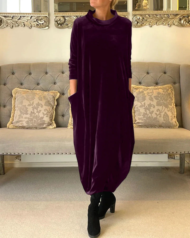 Ruby - Stylish velvet dress with pockets