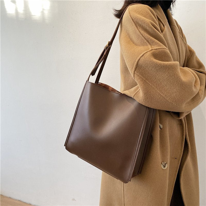 Lydia - Elegant Bag