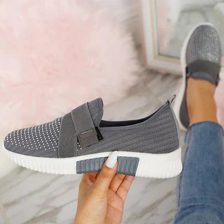 Scarlet | Comfortable Women's Slip-On Sneakers with Supportive Sole
