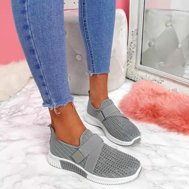 Scarlet | Comfortable Women's Slip-On Sneakers with Supportive Sole