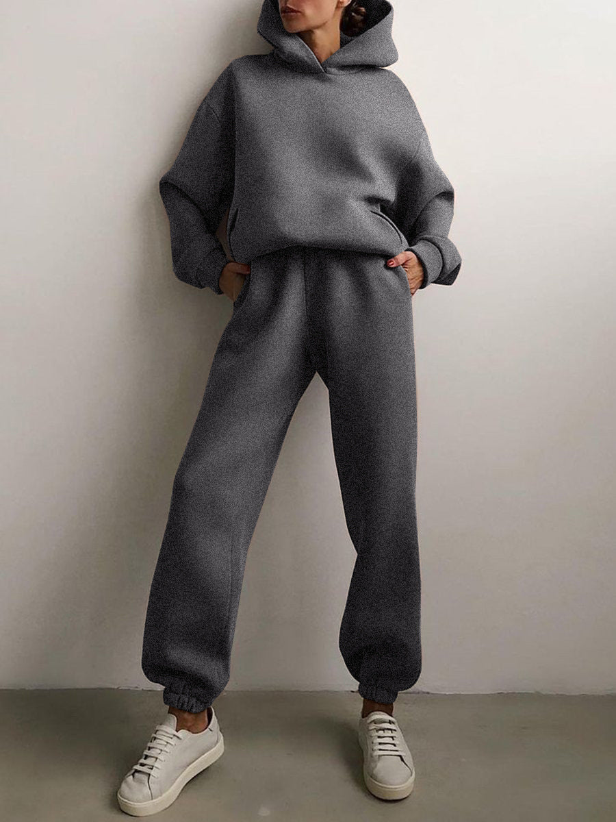 Scarlet | Comfortable Women's Two-Piece Jogging Set