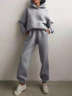 Scarlet | Comfortable Women's Two-Piece Jogging Set