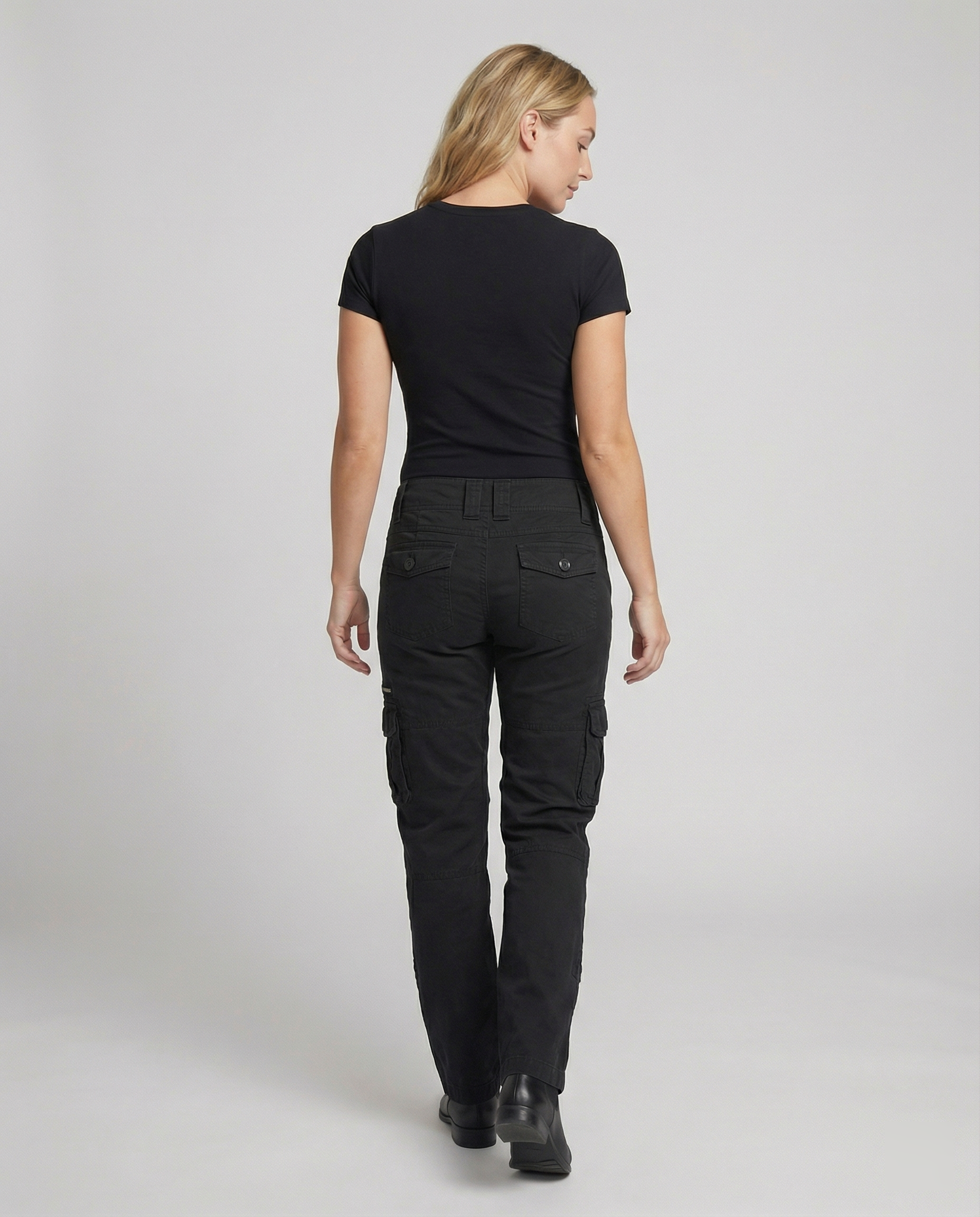 Scarlet | Women's Cargo Pants with Multiple Practical Pockets