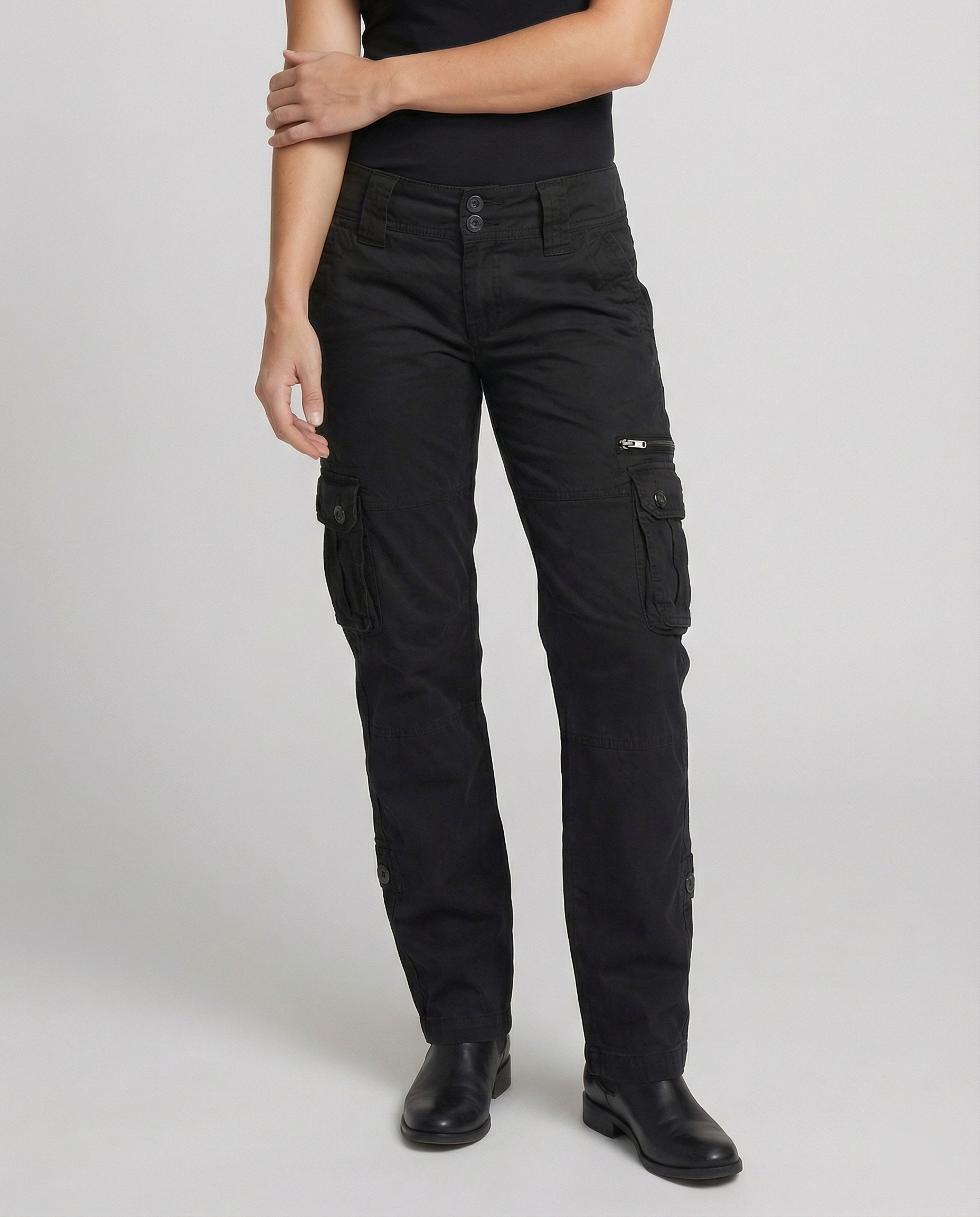 Scarlet | Women's Cargo Pants with Multiple Practical Pockets