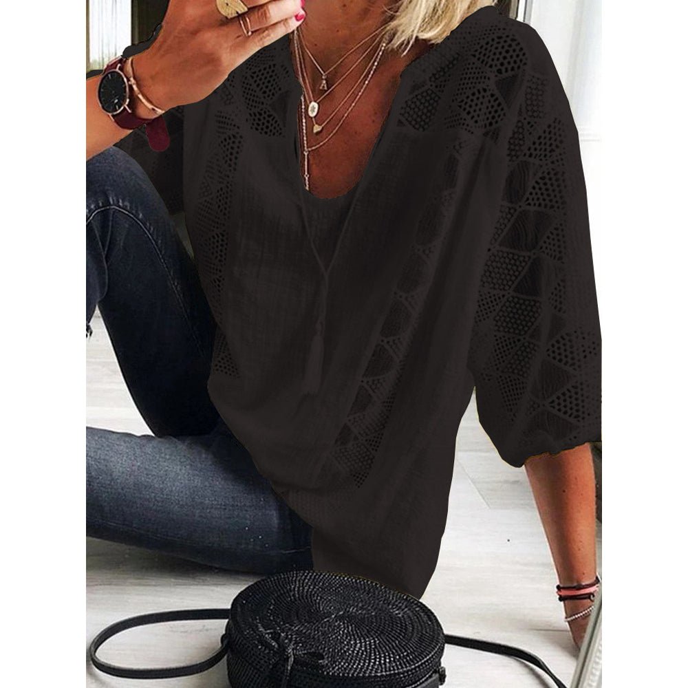 Carys - Chic Accent Blouse